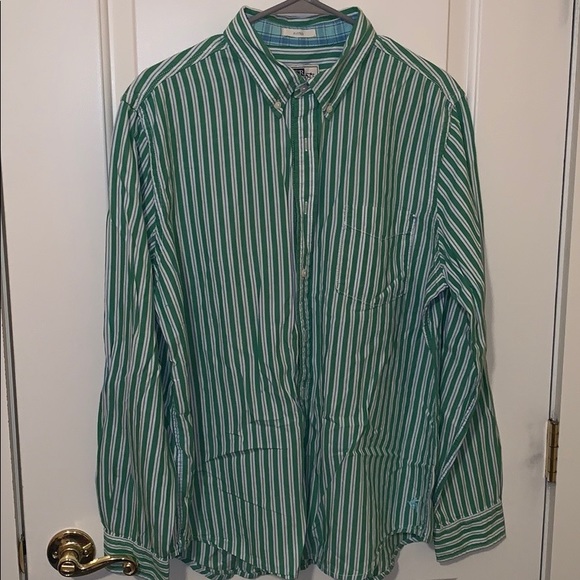 Barely Worn- Button Down - Picture 1 of 3